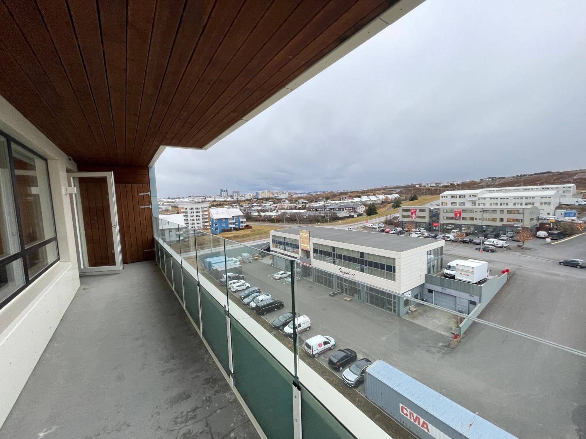 Modern And Spacious 3 Bedroom Apartment In Kopavogur Reykjavik Extérieur photo